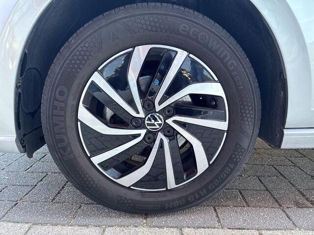 Volkswagen POLO 1.0 TSI 95pk DSG Life Edition · Apple/Android Car Play · Cruise Control · Draadloze Telefoonlader · Clima · Elek. Inklapbare Spiegels ·