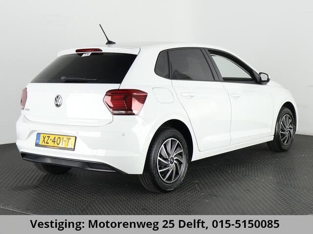 Volkswagen POLO TSI COMFORTLINE 95 PK GARANTIE TOT 2029* . NAVIGATIE . PARKEERSENSOREN VOOR & ACHTER .
