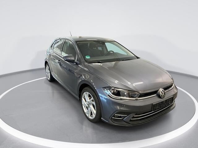 Volkswagen POLO 1.0 TSI 110pk DSG Style · Apple/Android Car Play · Navigatie · Stoelverwarming · P-Sensoren · IQ.Light · 17'' Inch ·
