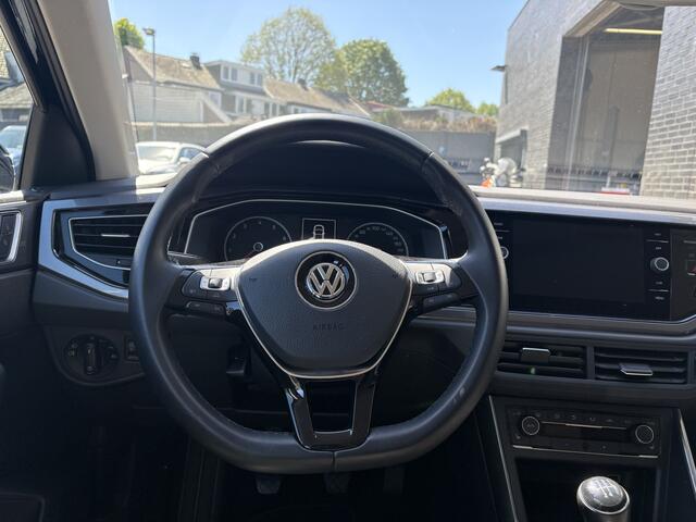 Volkswagen POLO 1.0 TSI Highline Business R, cruise/climate/stoelverwarming