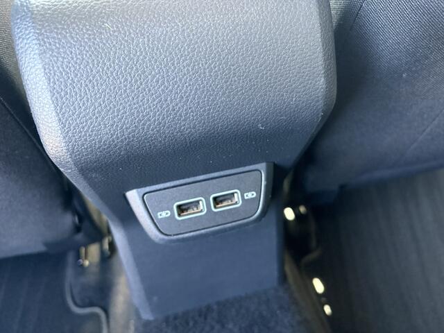 Volkswagen POLO 1.0 TSI Highline Business R, cruise/climate/stoelverwarming