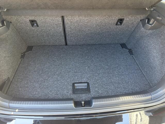 Volkswagen POLO 1.0 TSI Highline Business R, cruise/climate/stoelverwarming