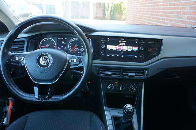 Volkswagen POLO 1.0 TSI Highline ACC | Apple Carplay | DAB | Airco *All in prijs*