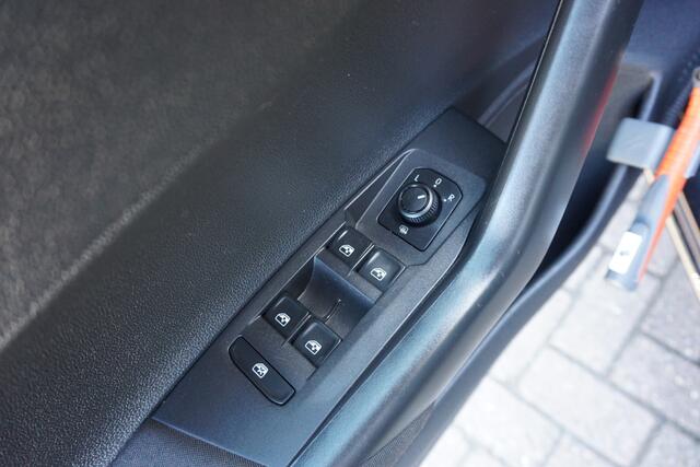 Volkswagen POLO 1.0 TSI Highline ACC | Apple Carplay | DAB | Airco *All in prijs*