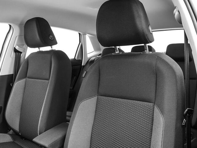 Volkswagen POLO 1.0 TSI 95pk DSG Life Edition · Apple/Android Car Play · Cruise Control · Clima · Verkeersbord Detectie · P-Sensoren · Elek. Inklapbare Spiegels · Garantie t/m 22-05-2027