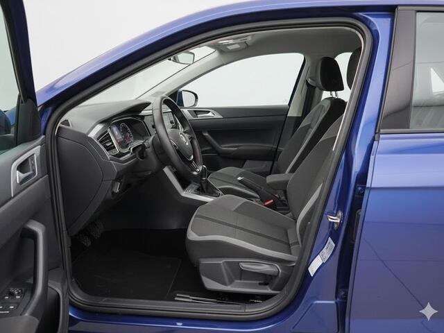Volkswagen POLO 1.0 TSI Highline Automaat | Climatronic | Stoelverwarming | Parkeersensoren | Apple Carplay of Android Auto