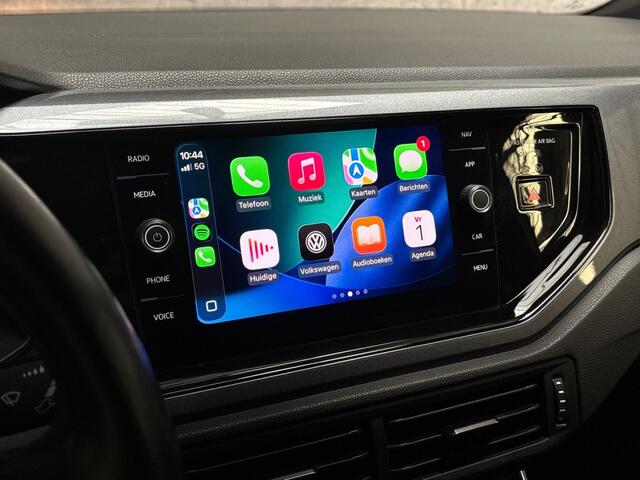 Volkswagen POLO 1.0 TSI Sportline (VIRTUAL COCKPIT, ZWART HEMEL, LEDER, APPLE CARPLAY, GROOT NAVI, SPORTSTOELEN, ADAPTIVE CRUISE, NIEUWE APK, NIEUWSTAAT)