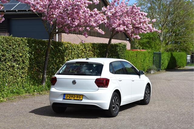 Volkswagen POLO 1.0 TSI DSG NAP 1e eigenaar Garantie Carplay Navi