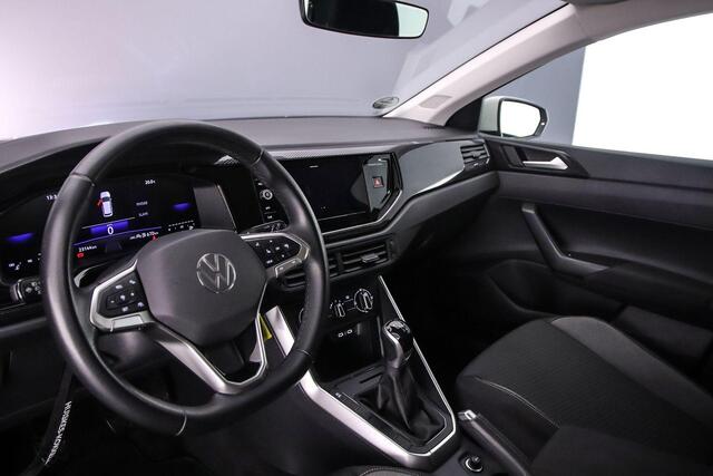 Volkswagen POLO Life Edition 1.0 TSI 95pk Adaptive cruise control, Achteruitrijcamera, LED koplampen, Parkeersensor achter, App connect, Airco, DAB, Radio