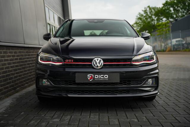 Volkswagen POLO 2.0 TSI GTI 200 pk / Pano-Dak/ Beats-Sound/ Camera/ Sport-Stoelen/ Led-Koplamp/ Adap. Cruise/ Sport-Stoelen/ Stoel.Verw/ 18'' LMV