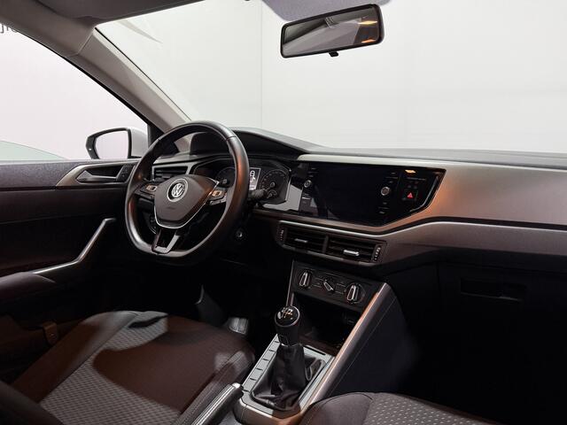 Volkswagen POLO 1.0 TSI Comfortline - Carplay / Camera / Navi