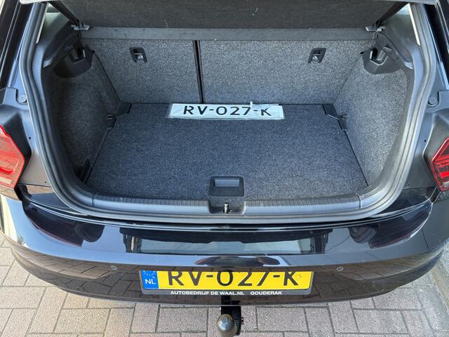 Volkswagen POLO 1.0 TSi 95pk Comfortline Executive 5-drs. NAVI/CARPLAY/DAB/ADAPT.CRUISE/PDC/AFN.TREKHAAK/1E EIGENAAR!