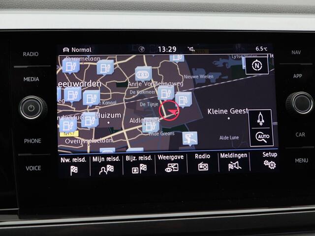 Volkswagen POLO 1.0 TSi Highline | Adaptive cruise | Climatronic | Parkeersensoren | Carplay | Navigatie | 17 Inch | 138.764 Km !!