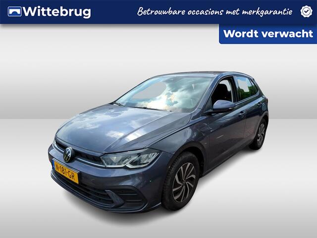 Volkswagen POLO 1.0 TSI Life / AUTOMAAT/ DIGITAL DASH/ CLIMATE/ PARK. SENSOREN/ 15" LMV
