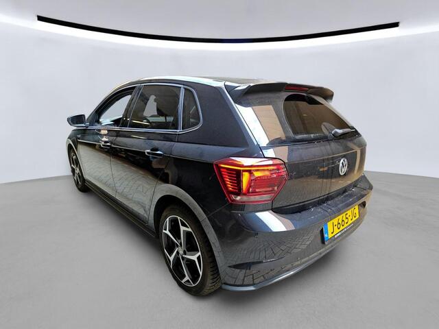 Volkswagen POLO 1.0 TSI R-Line / PANO/ CAMERA/ PARK. SENSOREN/ DIGITAL DASHBOARD/ LED/ NAVI/ CLIMA/ 17" LMV