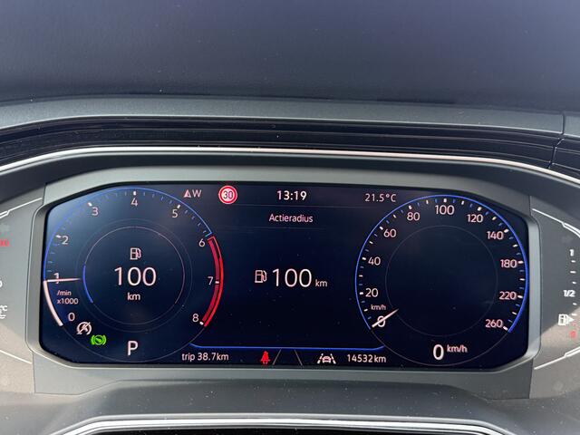 Volkswagen POLO 1.0 TSI DSG R-Line | Pano | IQ | Clima | Camera