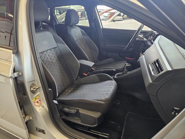 Volkswagen POLO 1.0 TSI R-Line | Geen import | Panoramadak | Beats Audio | IQ Li
