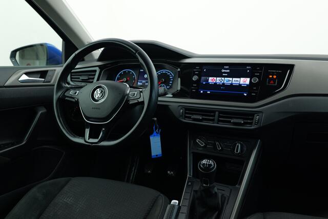 Volkswagen POLO 1.0 Comfortline | Cruise control | Apple carplay | 15'' licht metaal