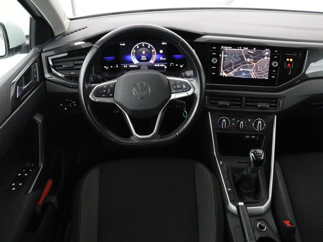 Volkswagen POLO 1.0 TSI Life | Navigatie | Parkeerhulp | Carplay | Adaptive cruise | Full LED | Airco | Bluetooth