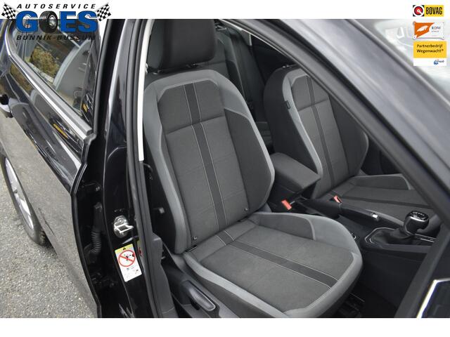 Volkswagen POLO VI Style/ pano/ stoelverwarming