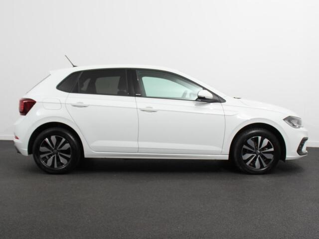 Volkswagen POLO 1.0 TSI Move Navigatie App Connect / Android Auto / Apple Carplay Climate Control Parkeer sensoren Lichtmetalen Velgen Dab Digitale Cockpit