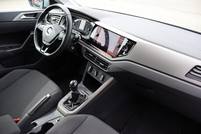 Volkswagen POLO 1.0 TSI Comfortline Nederlandse auto! Adaptieve cruise control/Airco/Parkeersensoren rondom/Navigatie/DAB