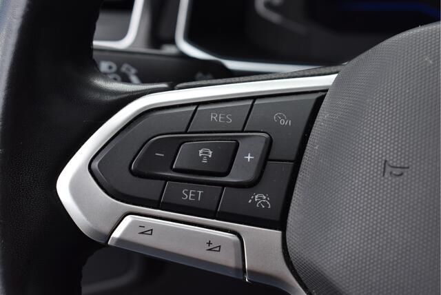 Volkswagen POLO 1.0 TSI R-Line Panorama, Virtual cockpit, Beats, Adaptive cruise, Camera, IQ light, Stoelverwarming, NAP