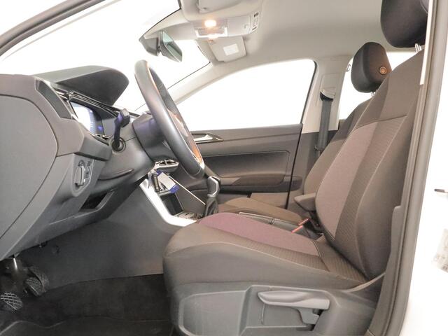 Volkswagen POLO 1.0 TSI Life Edition 95 pk | Verlengde garantie | Navigatie | Parkeersensoren achter | Achteruitrijcamera | LED koplampen |