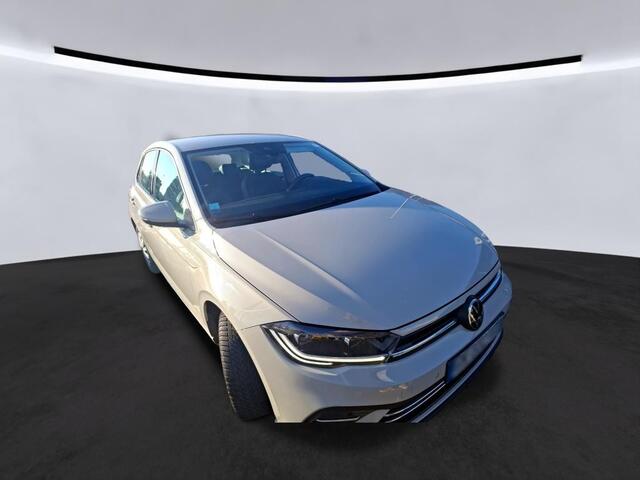 Volkswagen POLO 1.0 TSI Style - Climate control - Stoelverw. - Navi - CarPlay