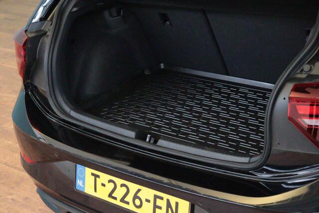 Volkswagen POLO 1.0 TSI Life Business Automaat | NAVI / APPCONNECT | PDC V+A | ADAP CRUISE | STOELVERW | VIRTUAL COCKPIT |