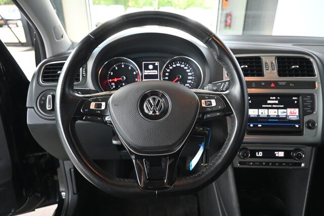 Volkswagen POLO 1.0 BlueMotion Edition Clima Navigatie Cruise Control Goed Onderhouden! Inruil Mogelijk!