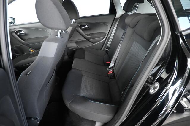 Volkswagen POLO 1.0 BlueMotion Edition Clima Navigatie Cruise Control Goed Onderhouden! Inruil Mogelijk!