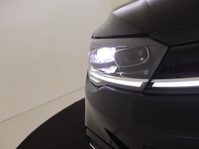 Volkswagen POLO Edition 50 | 'App-Connect' draadloze smartphone integratie | Airconditioning automatisch, 2-zone (Climatronic) | Automatische afstandsregeling (Adaptive Cruise Control)