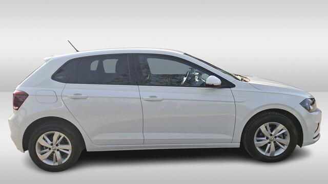 Volkswagen POLO 1.0 TSI Comfortline Airconditioning / Cruise control Adaptive / 15"LM Velgen / App-connect HAL
