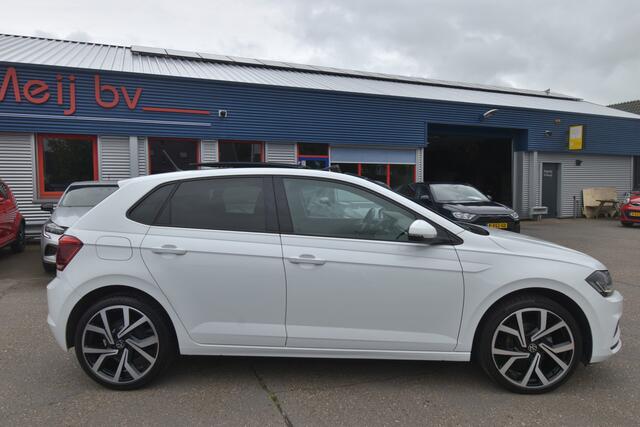 Volkswagen POLO 1.0 TSI Comfortline , EL PANODAK , NAVI VIA APP , CLIMTR , CR CONTR , LED KOPL , LMV18 , PDC V+A ,