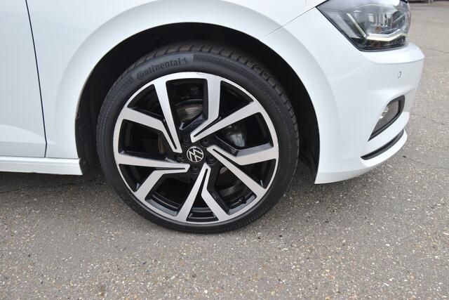 Volkswagen POLO 1.0 TSI Comfortline , EL PANODAK , NAVI VIA APP , CLIMTR , CR CONTR , LED KOPL , LMV18 , PDC V+A ,