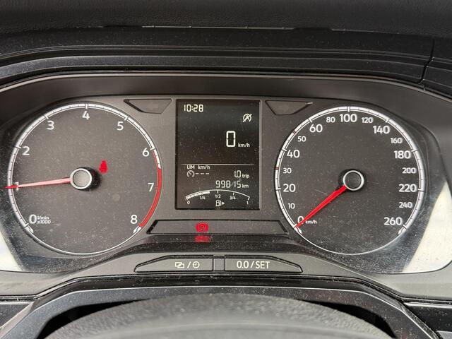 Volkswagen POLO 1.0 MPI Comfortline Business 5DRS 16"/Airco/Regen & Lichtsensor/Centrale vergrendeling/Bluetooth
