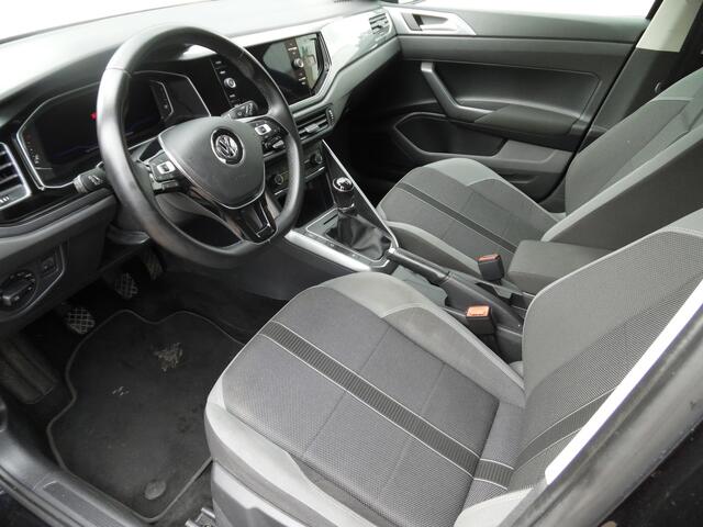 Volkswagen POLO 1.0 TSI Highline