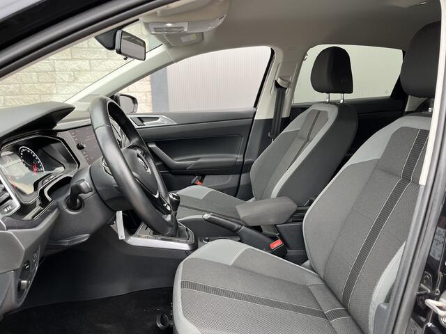 Volkswagen POLO 1.0 TSI Highline / ADAPTIVE CRUISE/ ACHTERUITRIJ CAMERA/ APP-CONNECT/ NAVI/ DAB/ CLIMA/ 16'' LMV
