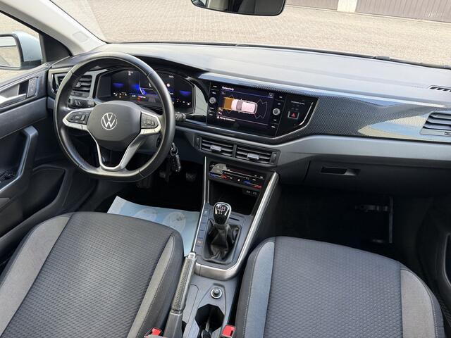 Volkswagen POLO 1.0 TSI Life Business Navi | Dealer onderhouden
