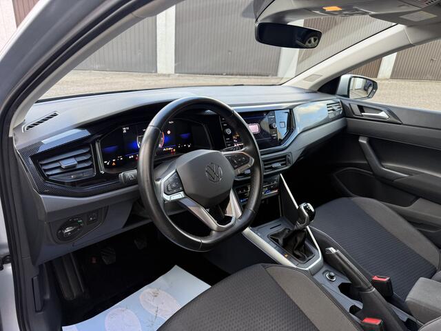 Volkswagen POLO 1.0 TSI Life Business Navi | Dealer onderhouden