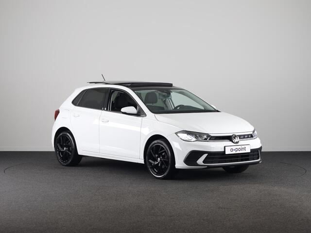 Volkswagen POLO 1.0 TSI Life 95 pk | Navigatie via App | Panoramadak | 17" LM velgen | Parkeersensoren | Adaptieve cruise control | LED koplampen | Stoelverwarming |