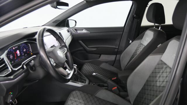 Volkswagen POLO 1.0 TSI 95pk R-Line Business DSG / Navigatie / Stoelverwarming / Camera