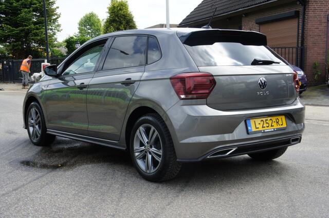 Volkswagen POLO 1.0 TSI R-LINE EDITION EXECUTIVE 1eEIG NAVI/ADAPTIEF CRUISE/PDC/APPLECAR PERFECTE STAAT