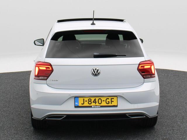 Volkswagen POLO 1.0 TSi 115 Pk Highline | Panorama dak | Camera | Adaptive Cruise | Climatronic | CarPlay | 17 Inch | 51.950 Km !!