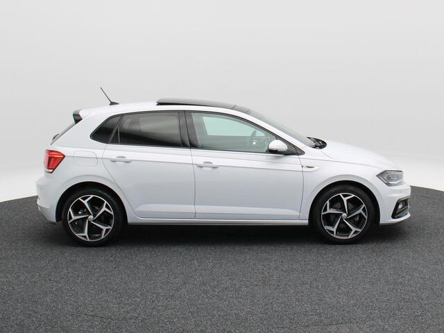 Volkswagen POLO 1.0 TSi 115 Pk Highline | Panorama dak | Camera | Adaptive Cruise | Climatronic | CarPlay | 17 Inch | 51.950 Km !!