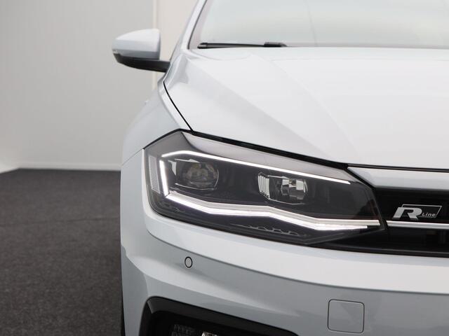 Volkswagen POLO 1.0 TSi 115 Pk Highline | Panorama dak | Camera | Adaptive Cruise | Climatronic | CarPlay | 17 Inch | 51.950 Km !!