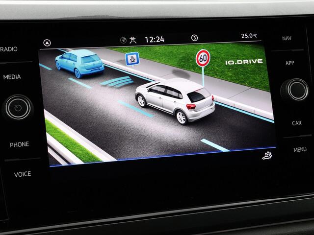 Volkswagen POLO 1.0 TSI 95pk DSG Style · Camera · Apple/Android Car Play · IQ Light · Navigatie · P-Sensoren · Stoelverwarming · 17'' Inch ·