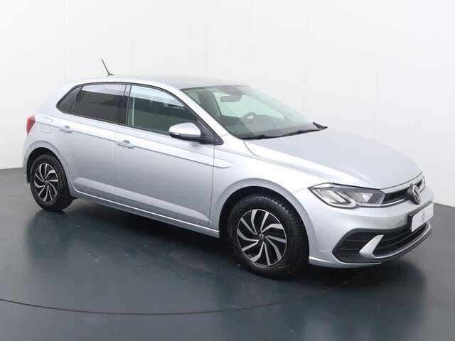Volkswagen POLO 1.0 TSI Life | 95 PK | Adaptive cruise control | Parkeersensoren | Navigatiesysteem |