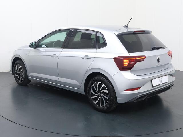 Volkswagen POLO 1.0 TSI Life | 95 PK | Adaptive cruise control | Parkeersensoren | Navigatiesysteem |